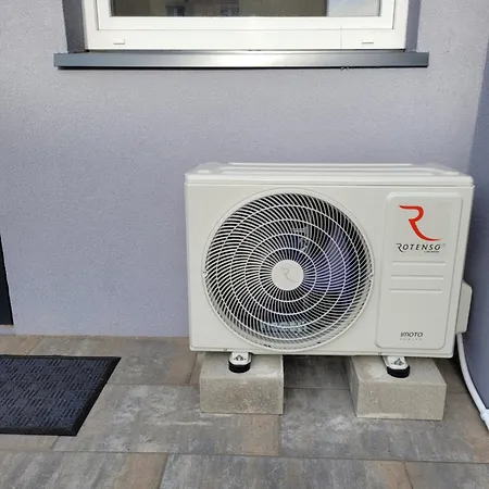 Pokojekolejowa7 Apartamento *